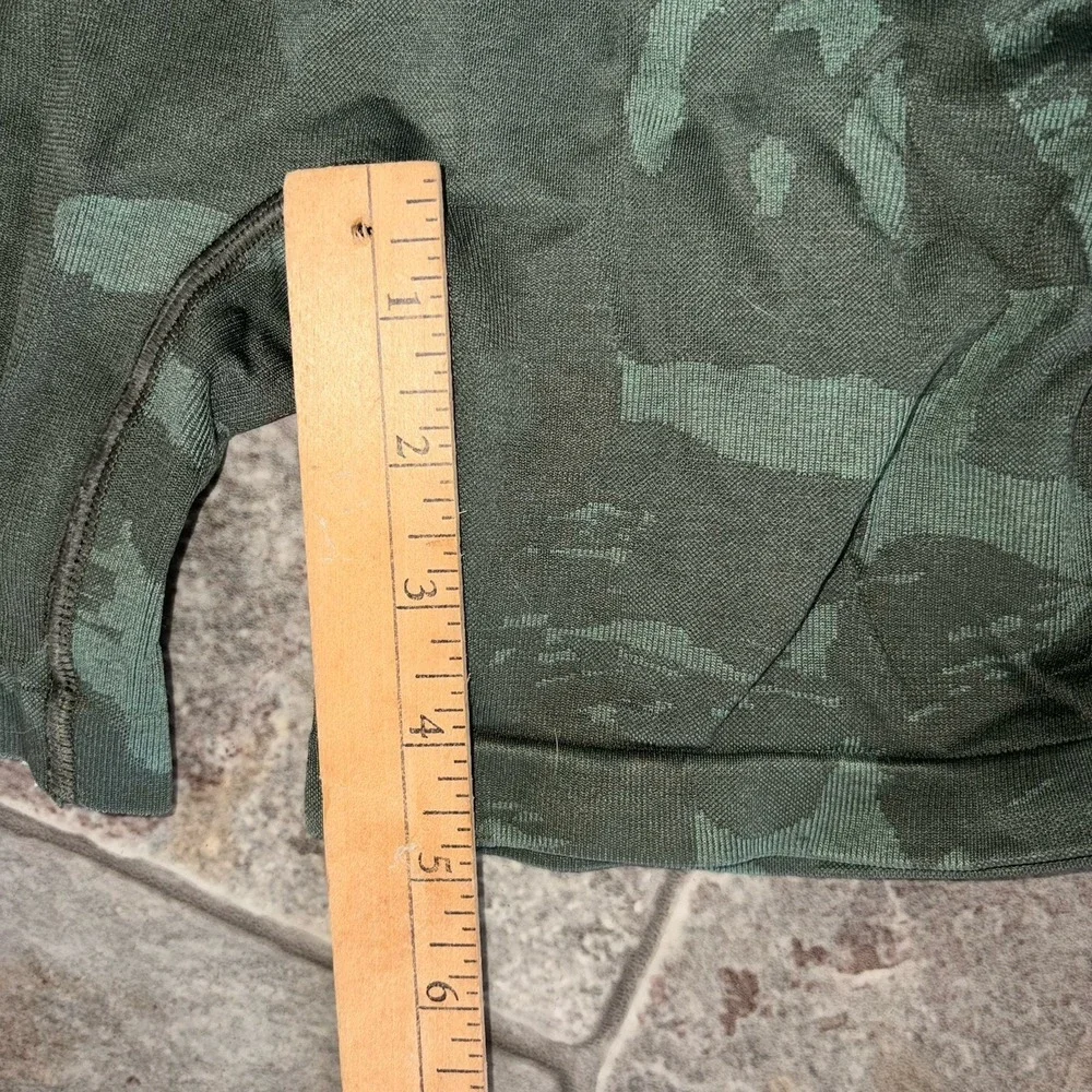 Gymshark Adapt Camo Seamless Biker Shorts Army Green Medium 5